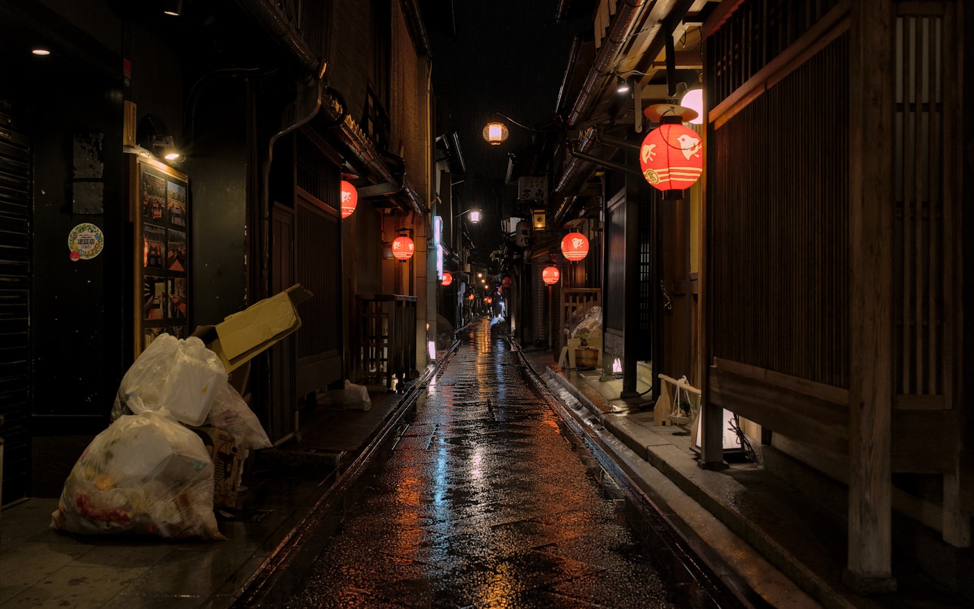 The lantern-lit Pontochō alley at night in downtown Kyoto